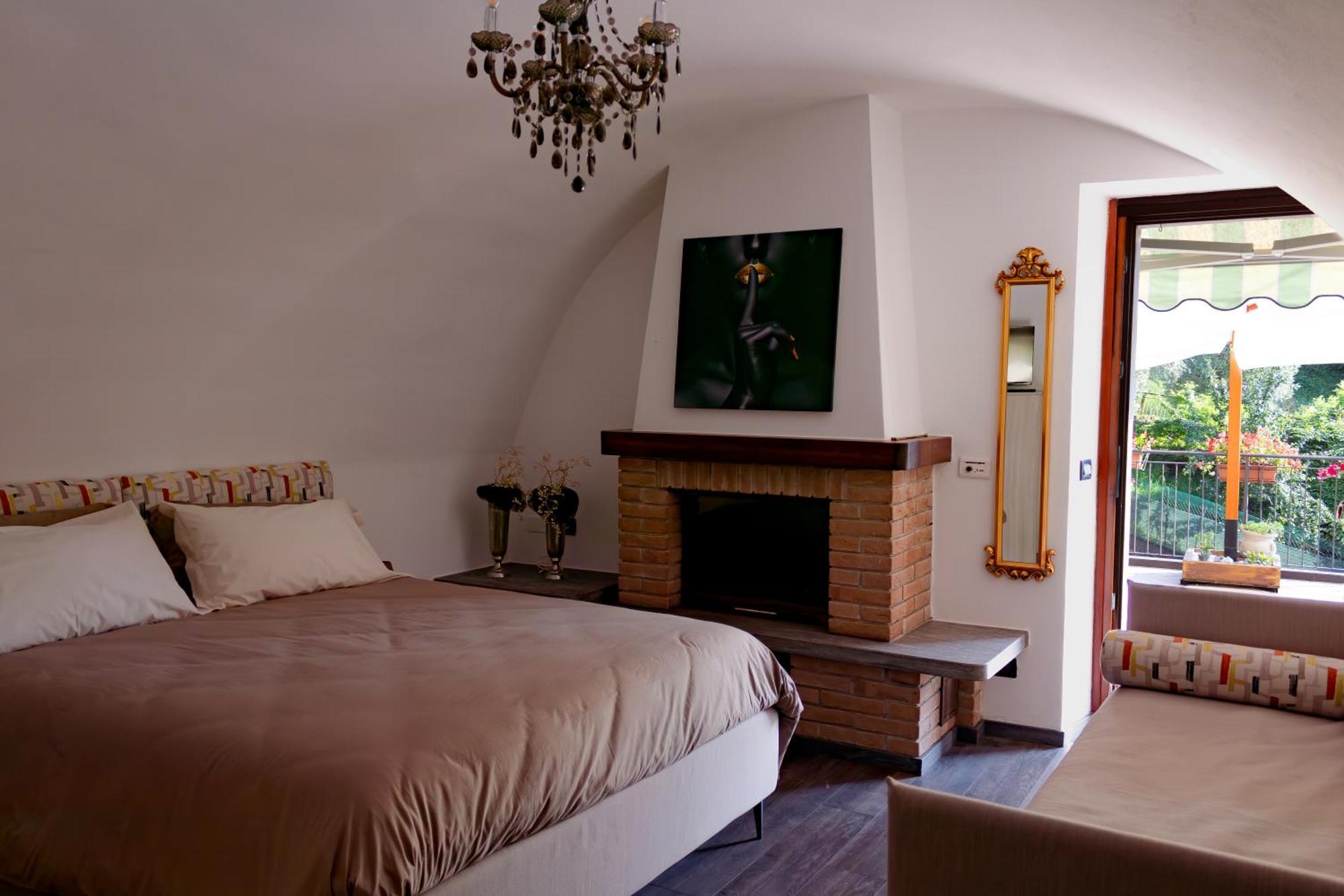 La Casa Sulla Roccia Pisogne Exterior foto