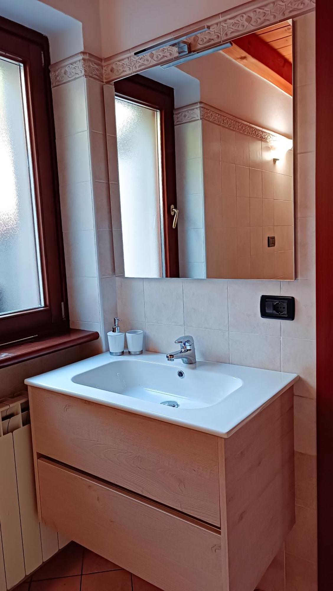 La Casa Sulla Roccia Pisogne Exterior foto