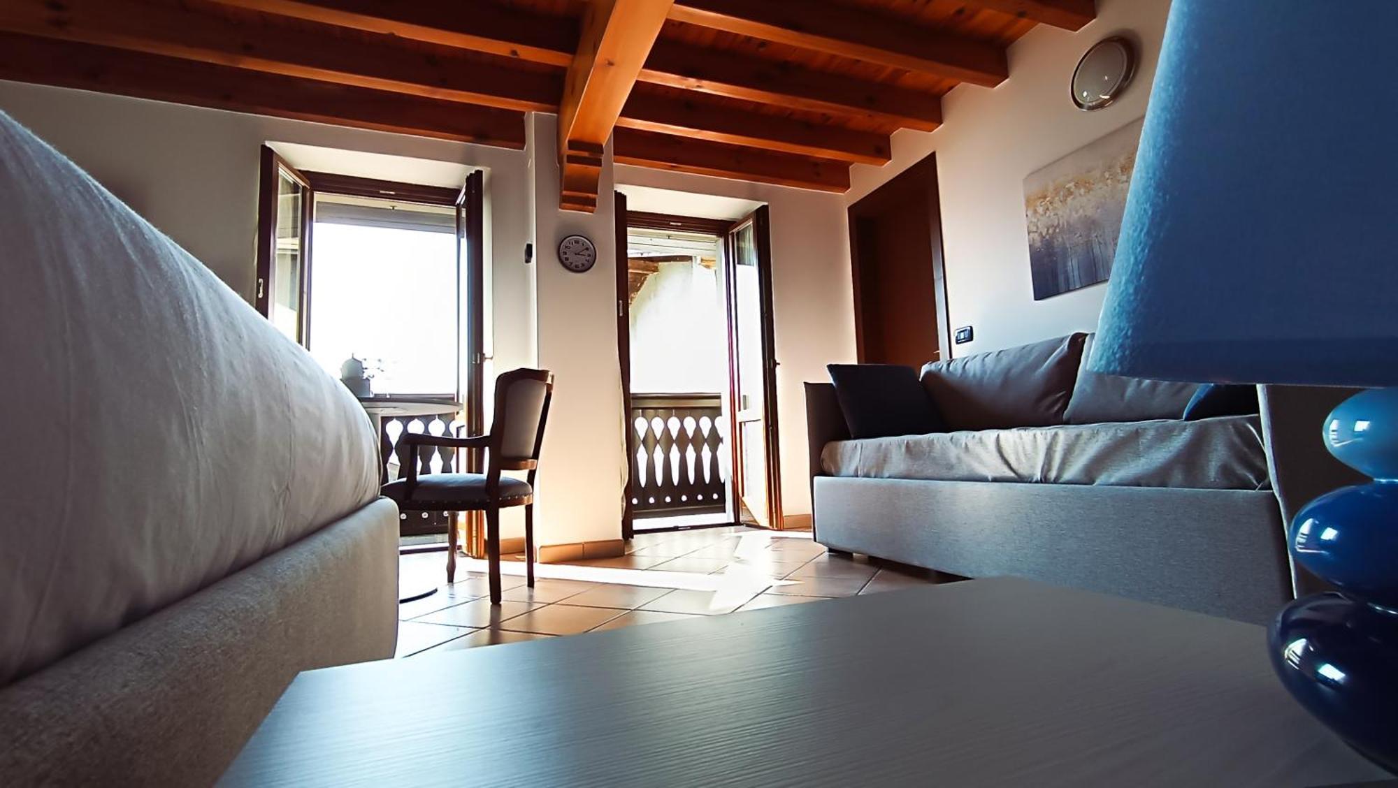 La Casa Sulla Roccia Pisogne Exterior foto