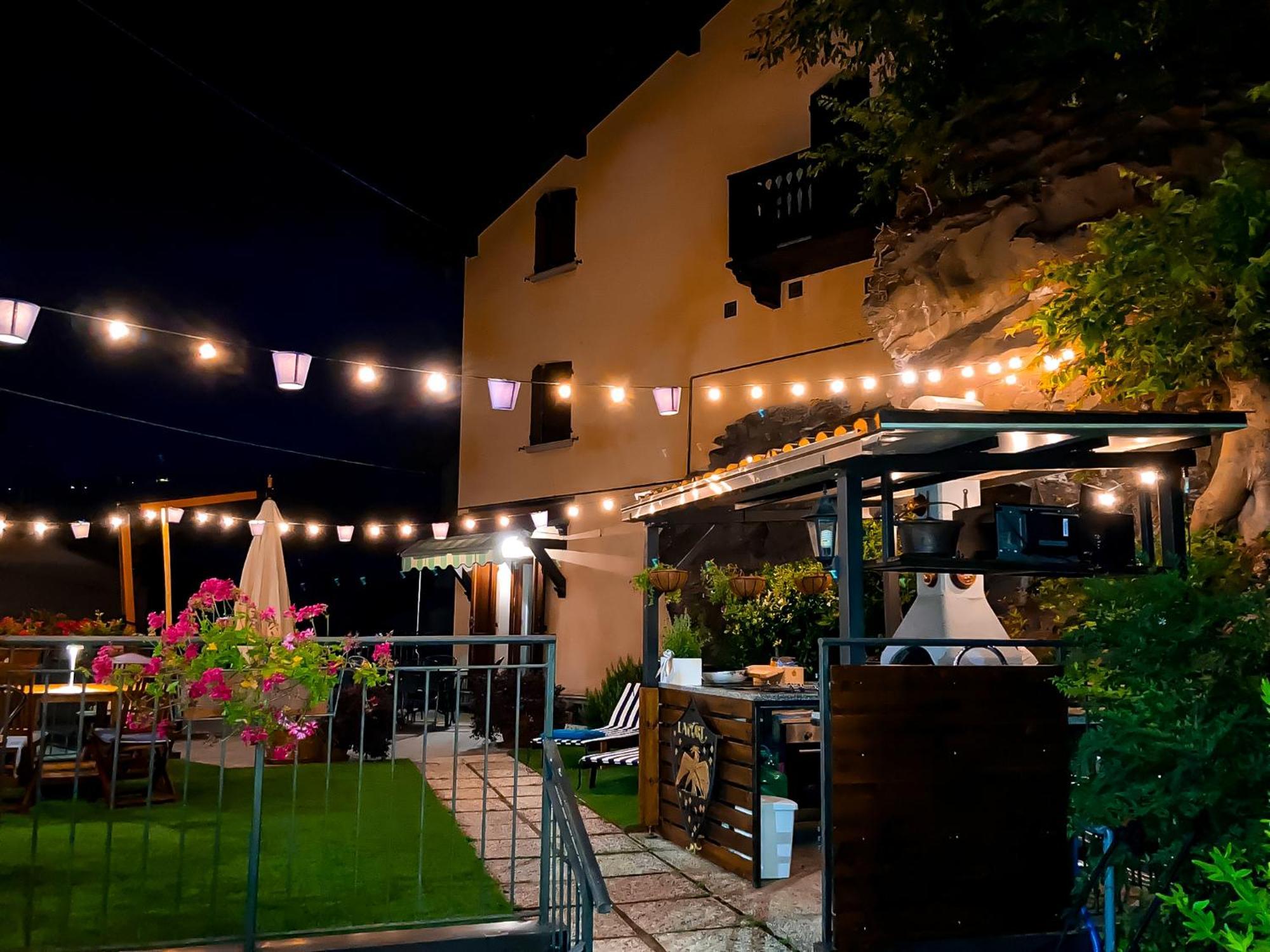 La Casa Sulla Roccia Pisogne Exterior foto